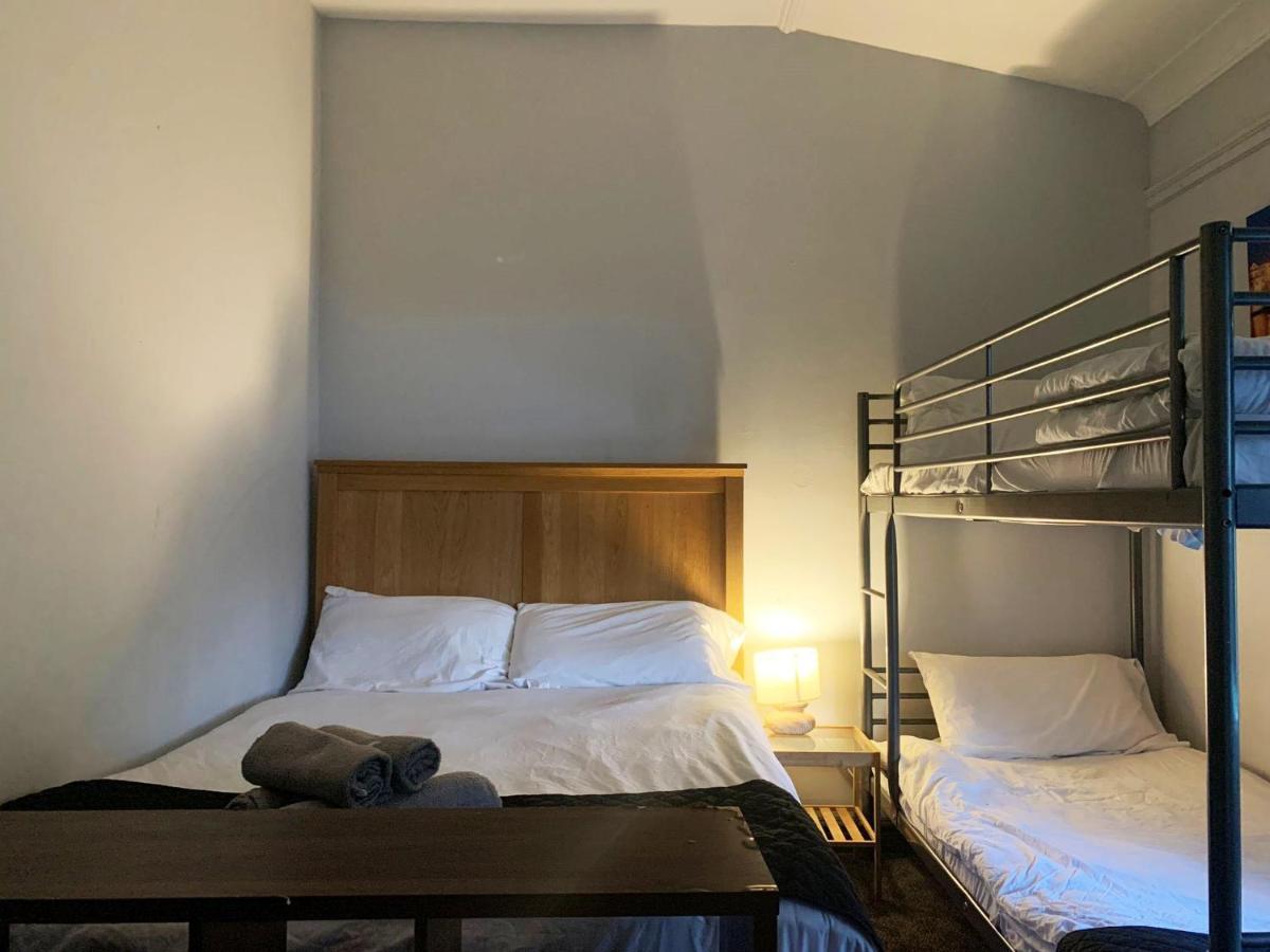Gorton Mount Hotel مانشستر الغرفة الصورة